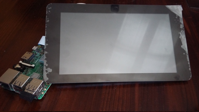 Raspi 3B+ and 7-inch touchscreen